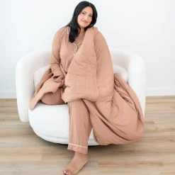 Adult Quilted Blanket in Latte 2.5