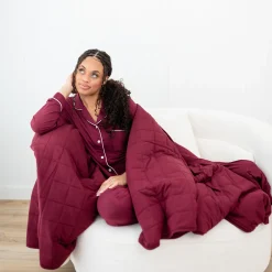 Adult Quilted Blanket in Burgundy 2.5