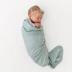 Bamboo Muslin Swaddle Blanket in Mist