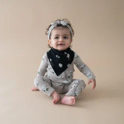 Bib in Small Midnight Magnolia
