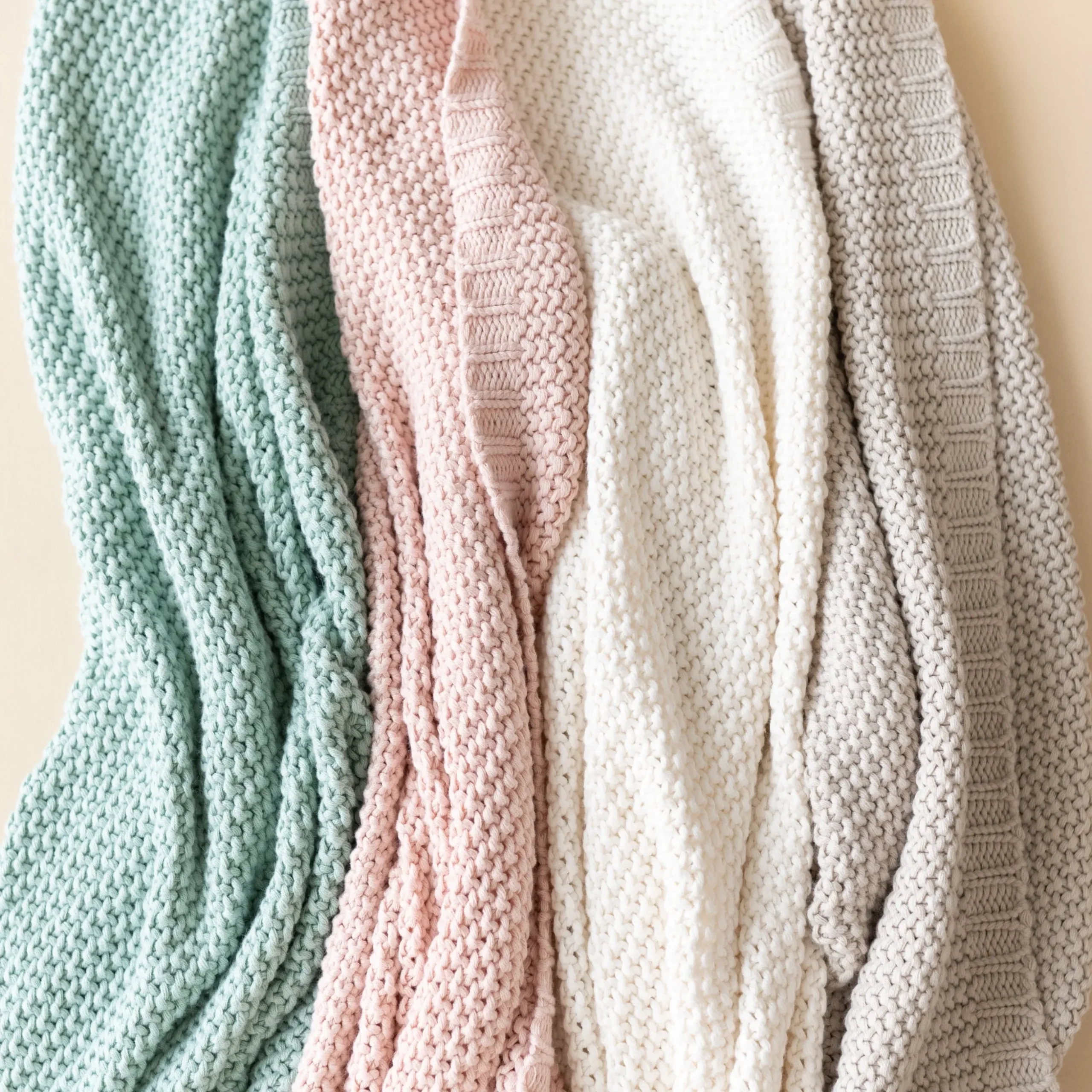 Chunky Knit Baby Blanket in Oat
