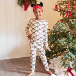 Long Sleeve Pajamas in Holiday Bow