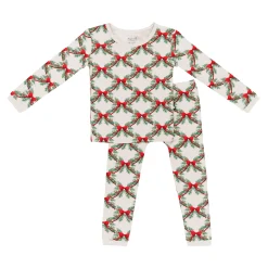 Long Sleeve Pajamas in Holiday Bow