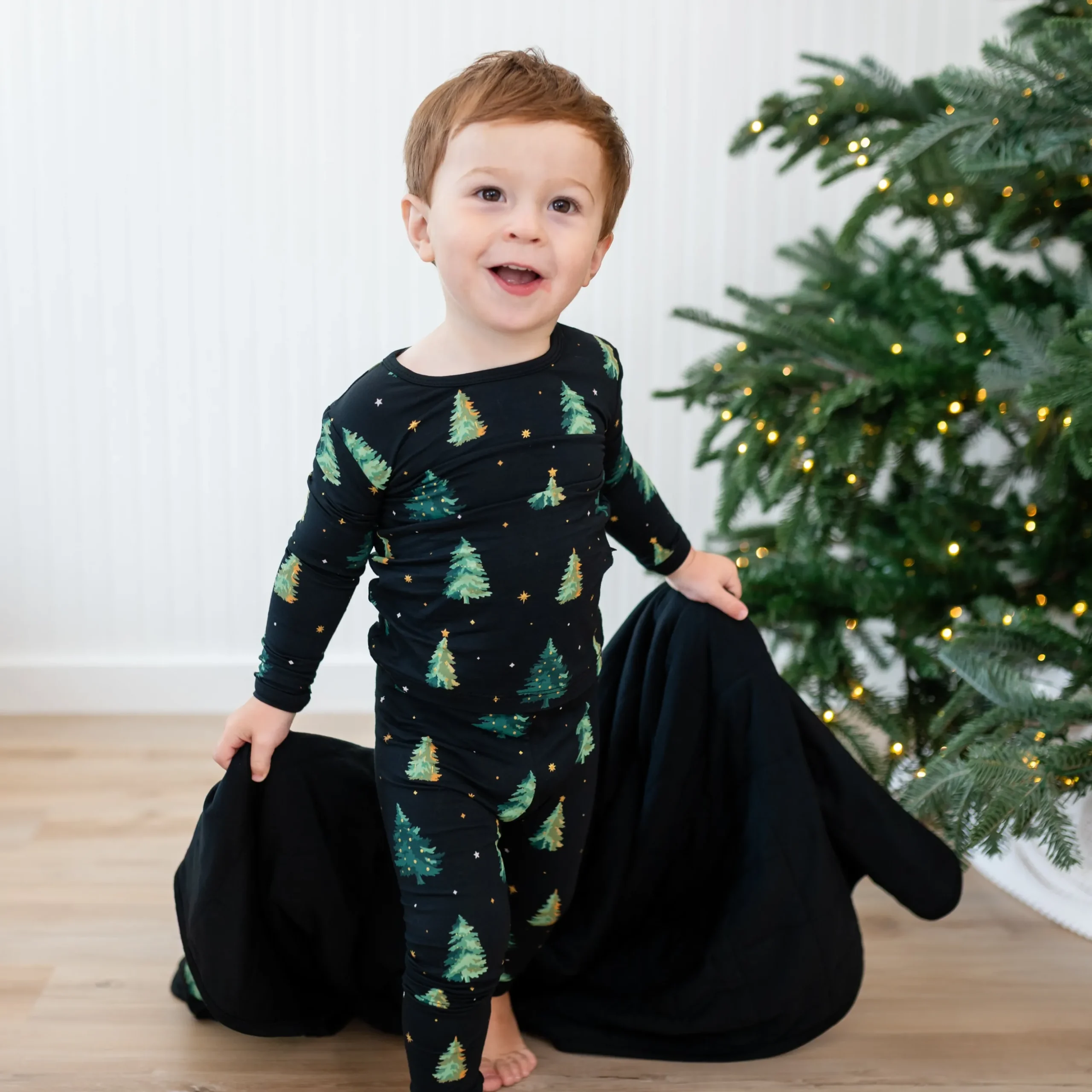 Long Sleeve Pajamas in Twinkle Tree
