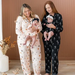 Long-Sleeved Women's Pajama Set in Bewitched