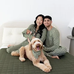 Long-Sleeved Women's Pajama Set in Gingham Fir