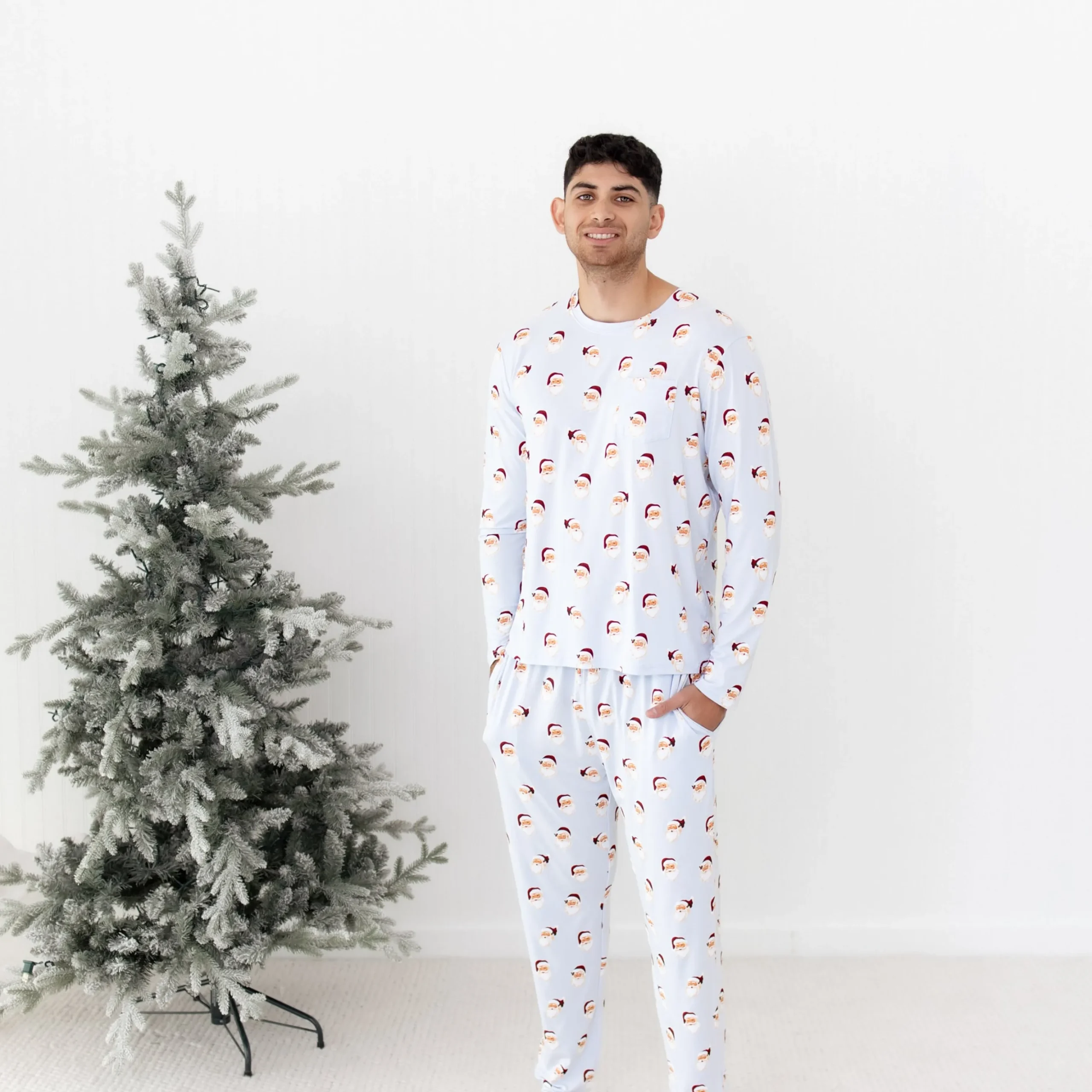 Men's Jogger Set in Vintage Santa