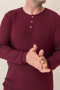 Men's Ribbed Henley Set in Burgundy