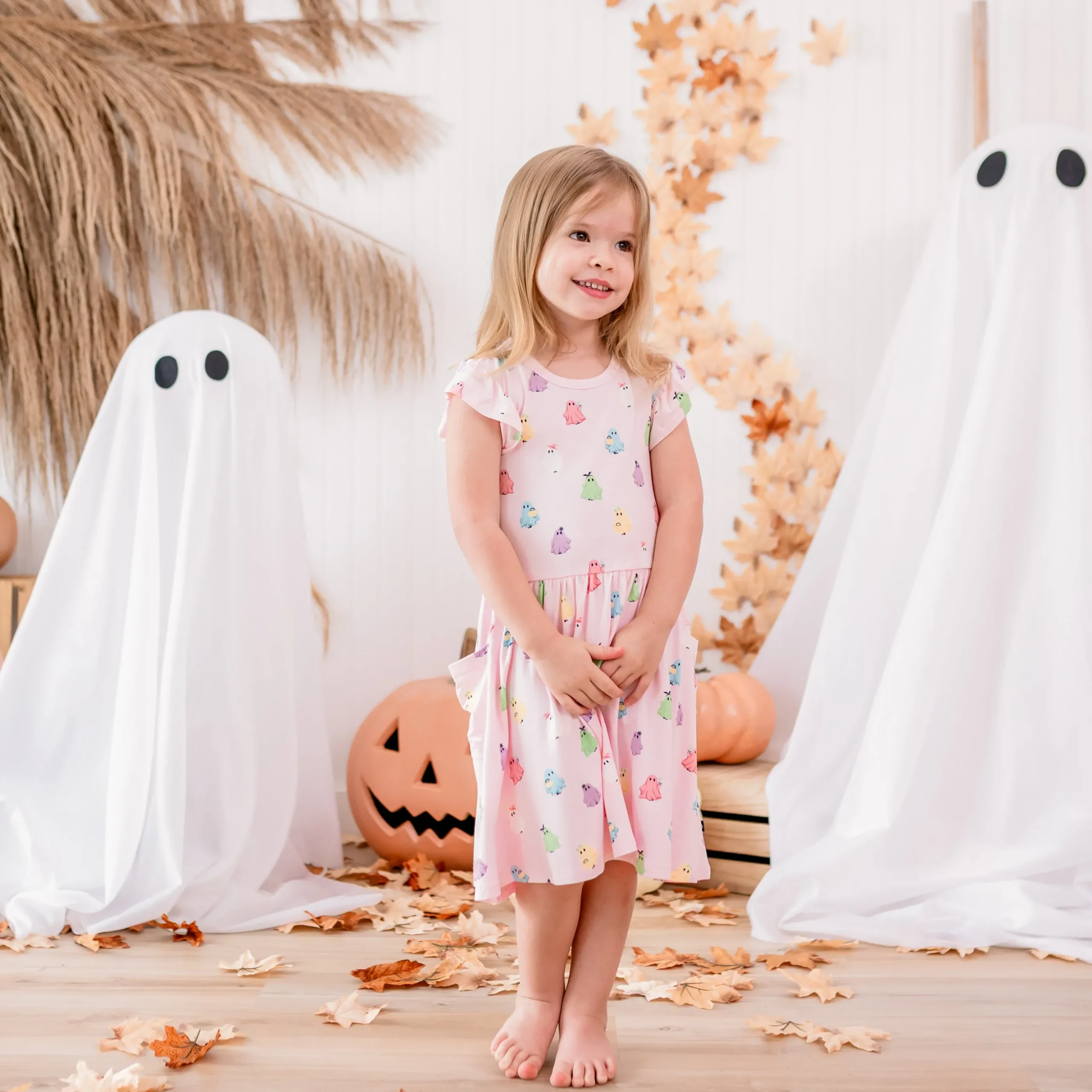Pocket Dress in Pastel Ghost