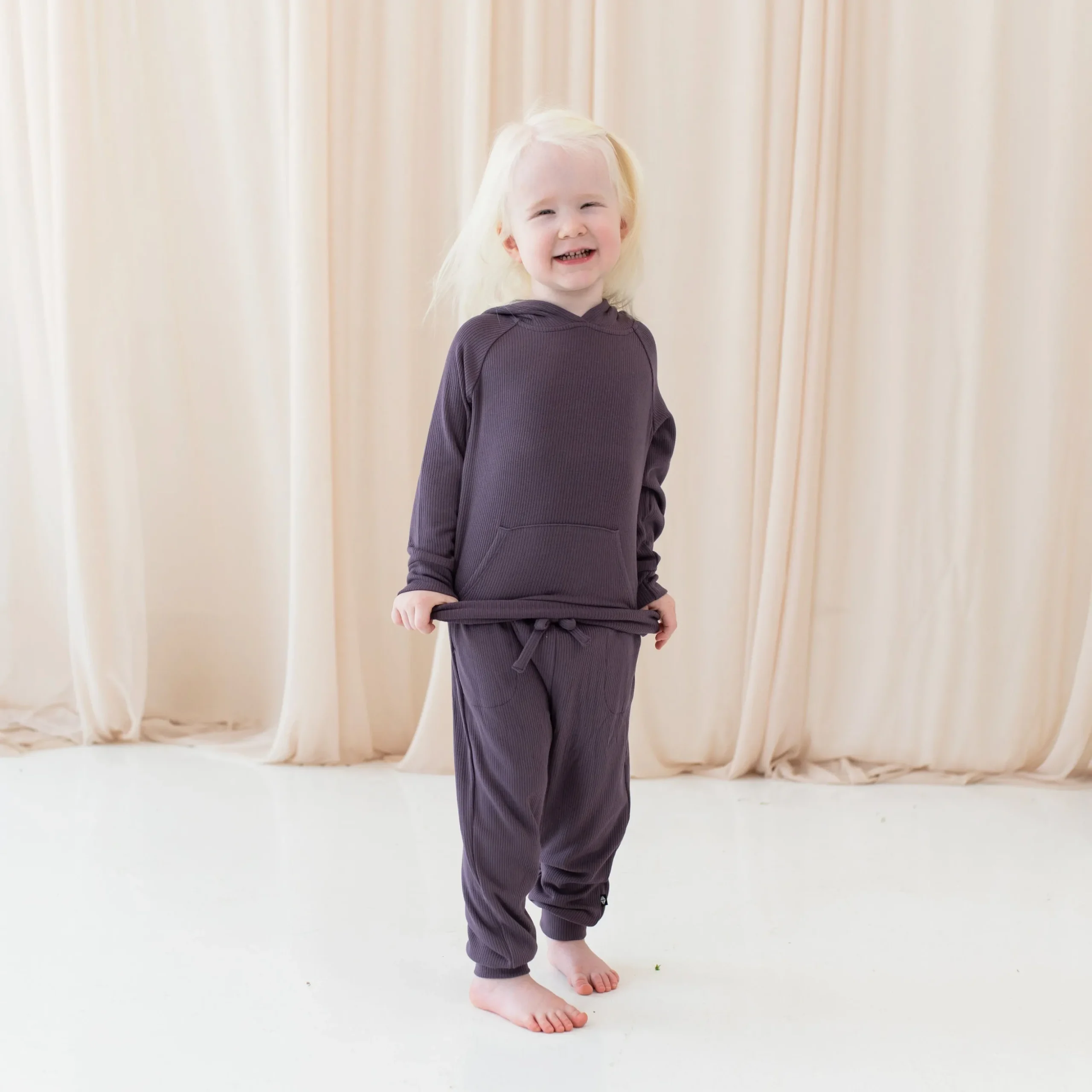 Ribbed Hoodie in Currant