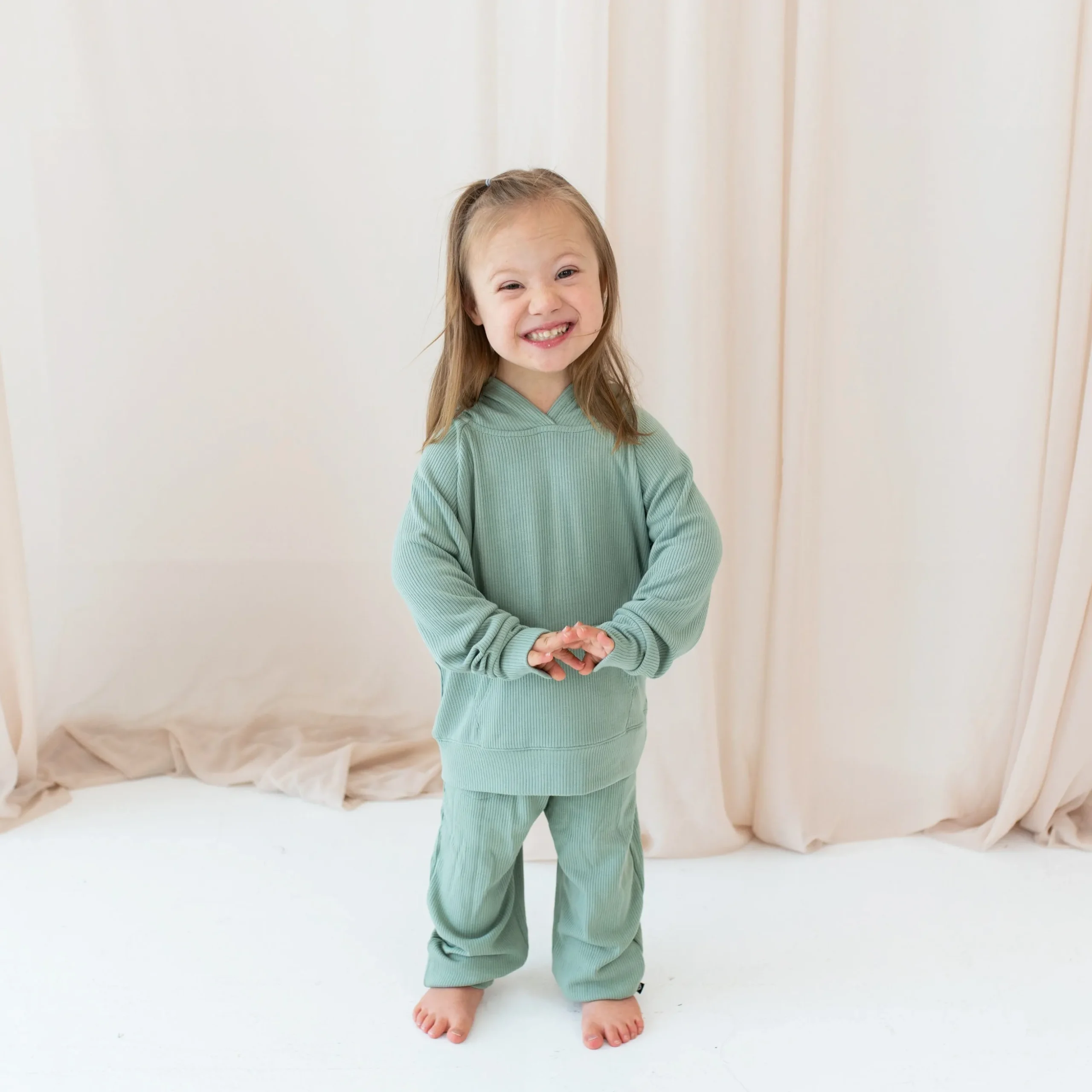 Ribbed Jogger Pant in Thyme