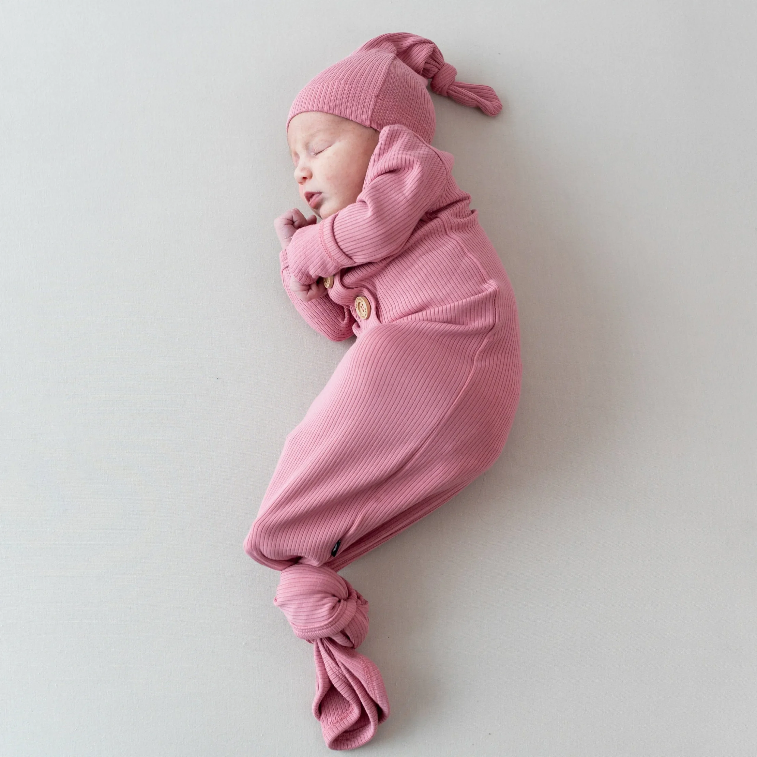 Ribbed Knotted Gown with Hat Set in Apple Blossom