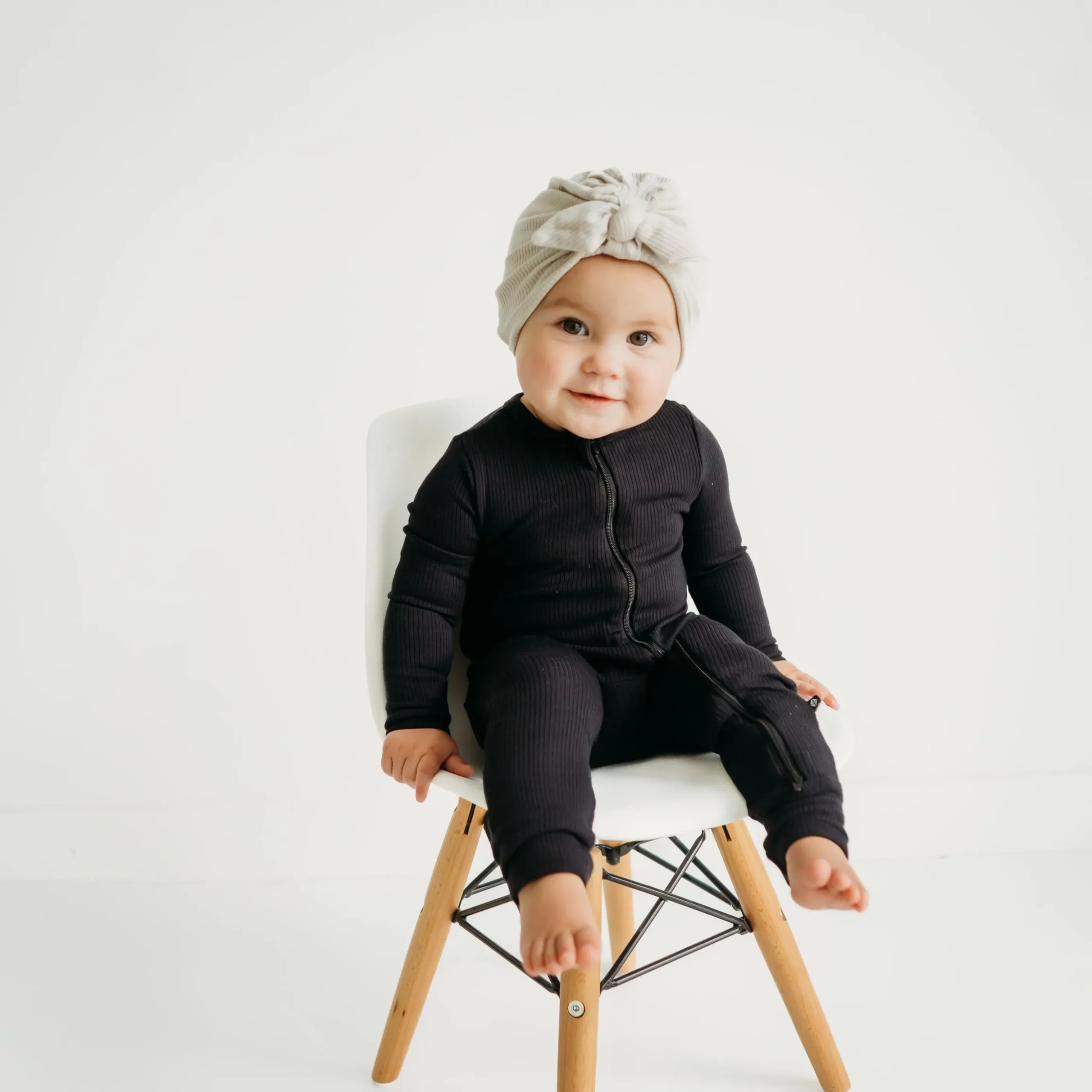 Ribbed Zipper Romper in Midnight