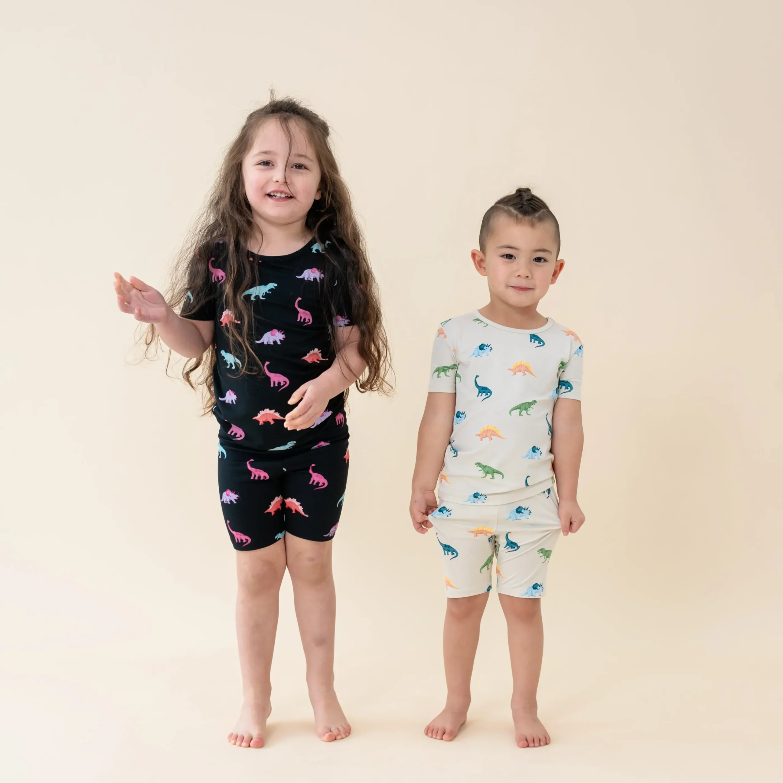 Short Sleeve Pajamas in Ecru Roar