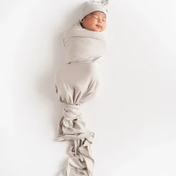 Swaddle Blanket in Oat