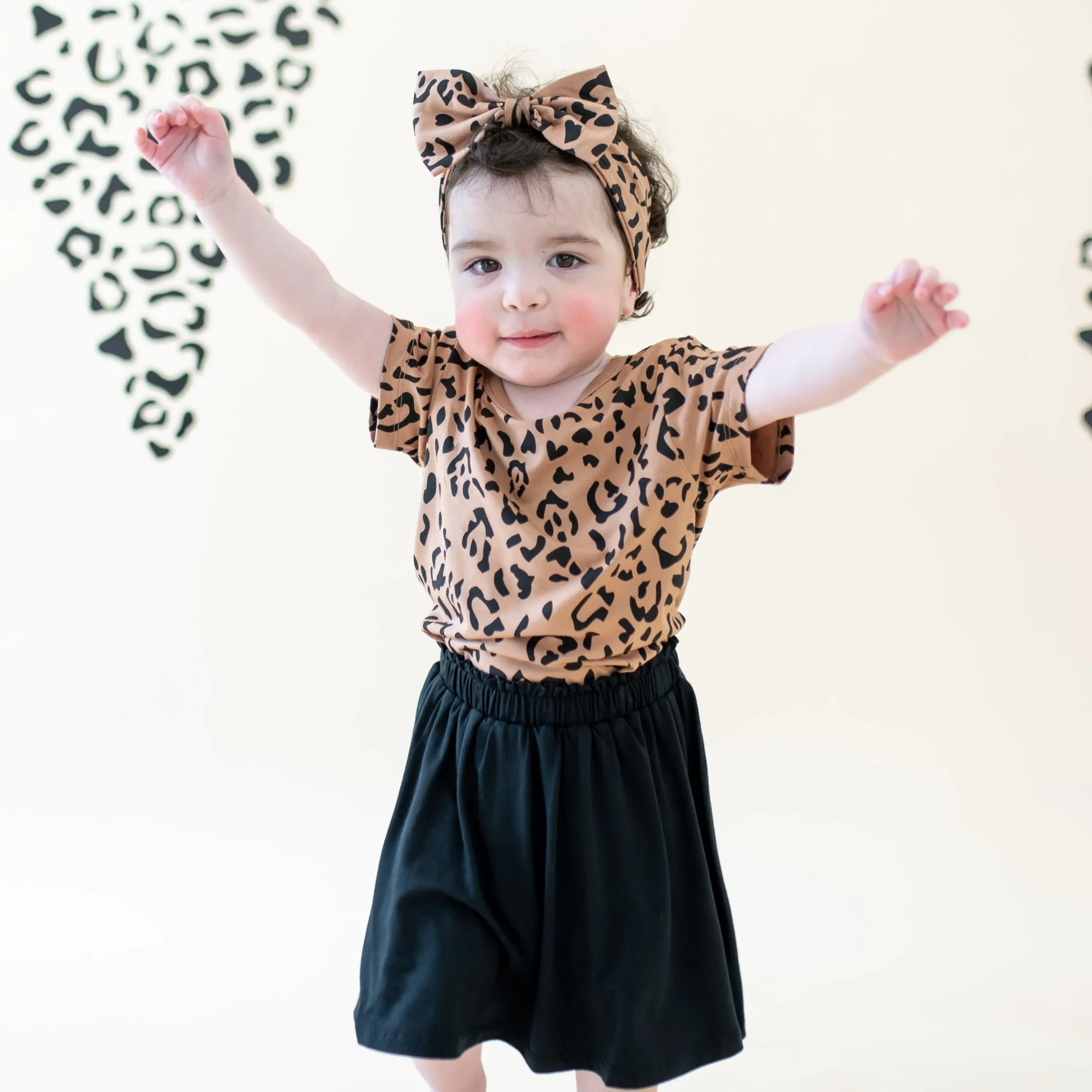Toddler Basic Tee in Latte Leopard