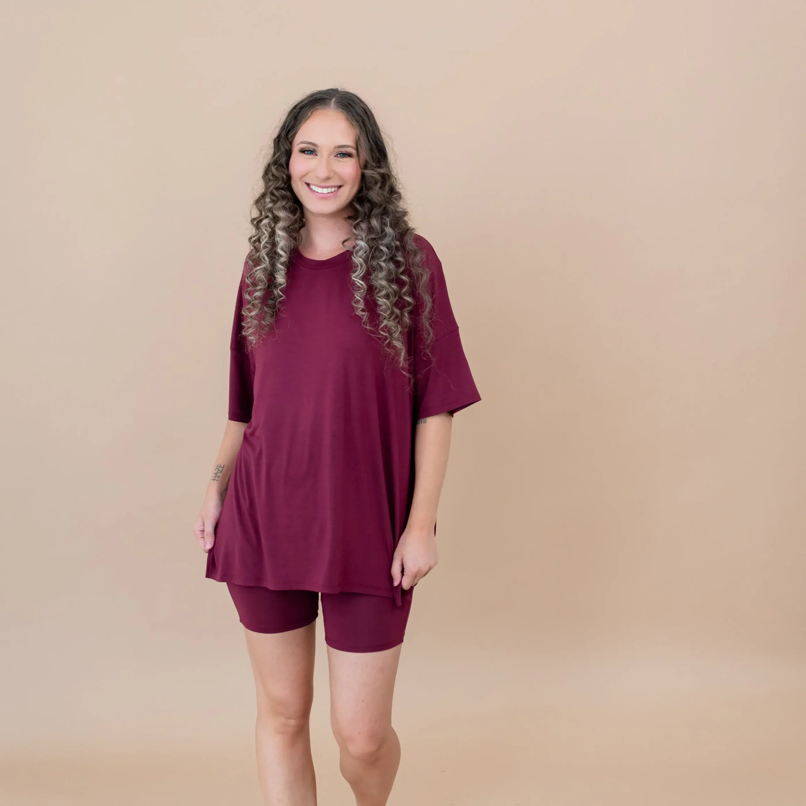 Women’s Biker Short Set in Burgundy