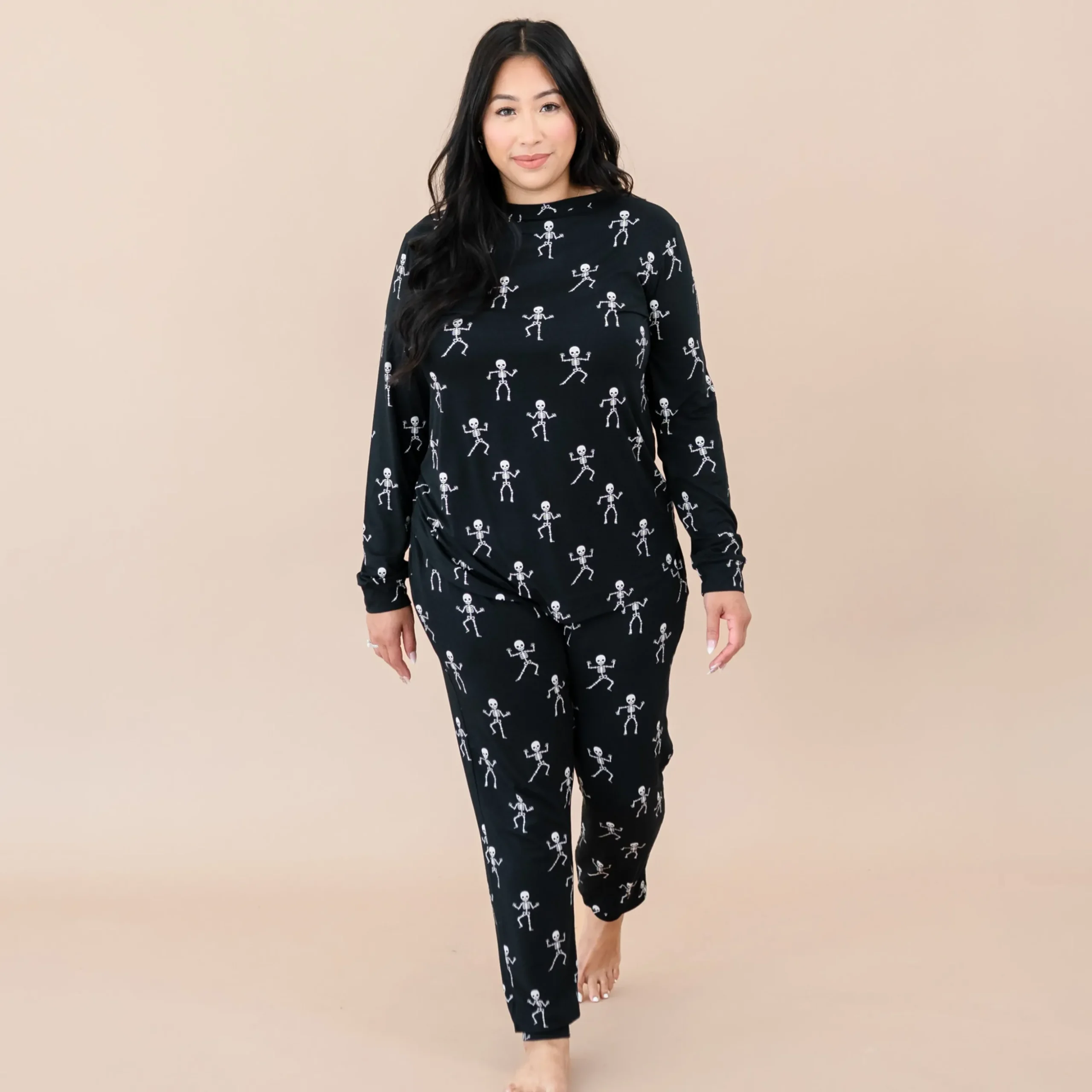 Women's Jogger Pajama Set in Skeleton