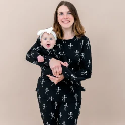 Women's Jogger Pajama Set in Skeleton