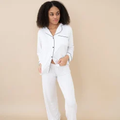 Women's Long Sleeve Pajama Set in Snow with Midnight Trim