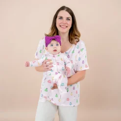 Women's Relaxed Fit V-Neck in Pastel Ghost