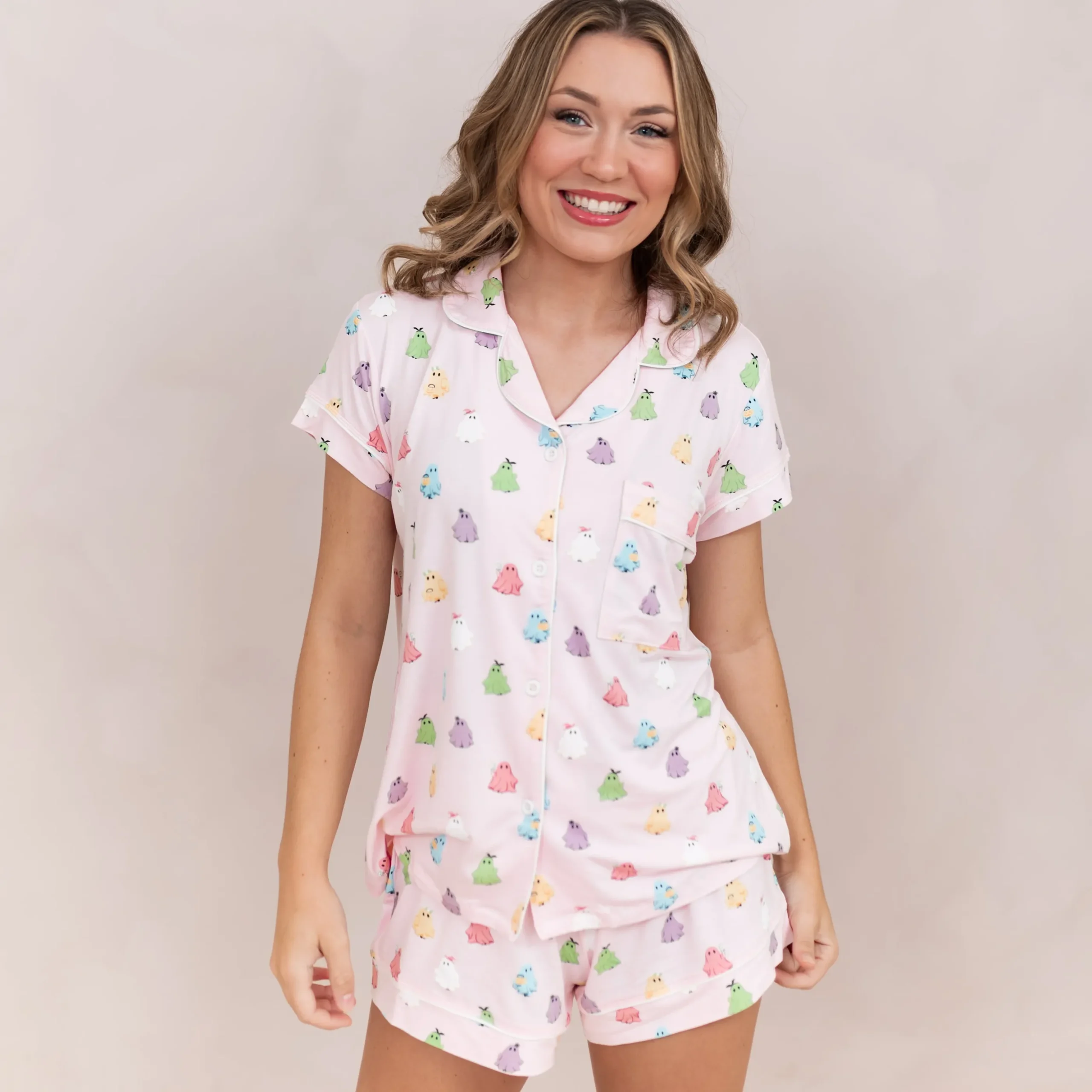 Women's Short Sleeve Pajama Set in Pastel Ghost