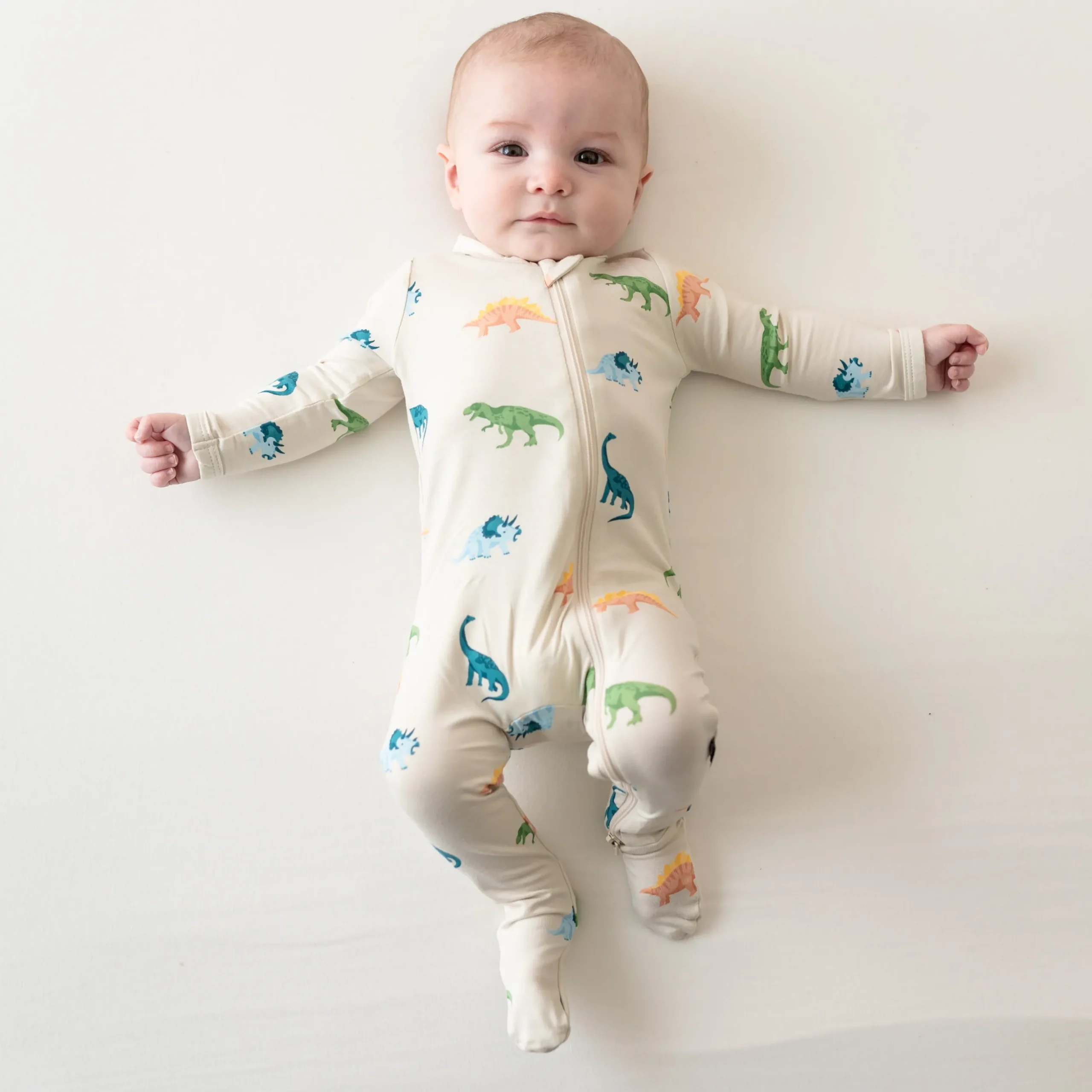 Zippered Footie in Ecru Roar