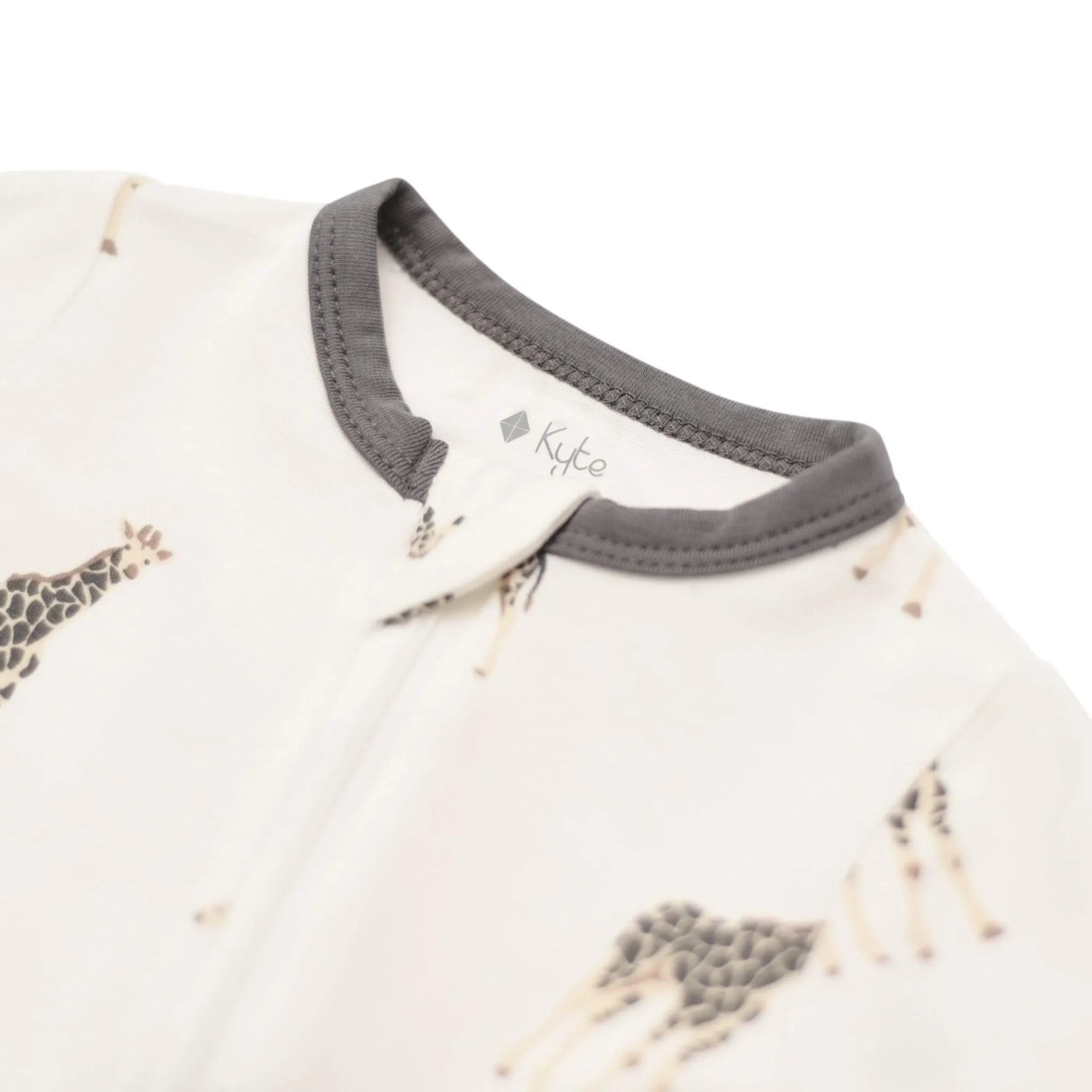 Zippered Romper in Giraffe
